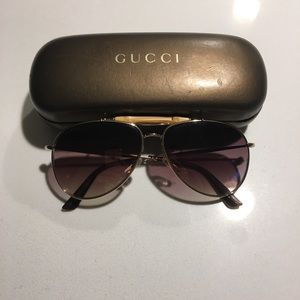 Gucci aviator sunglasses w/ bamboo accent